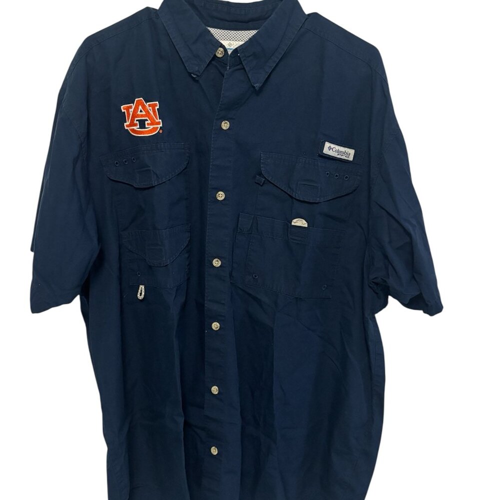 Men’s Columbia Dark Blue Auburn PFG Shirt.  Size L